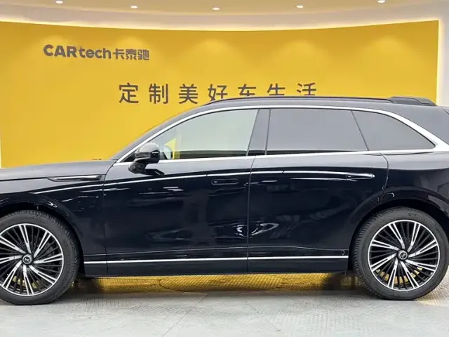 Xpeng G9 — Фото автомобиля 7