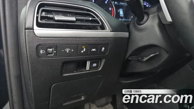 Hyundai Palisade Palisade Дизель 2.2 2WD — Фото автомобиля 17
