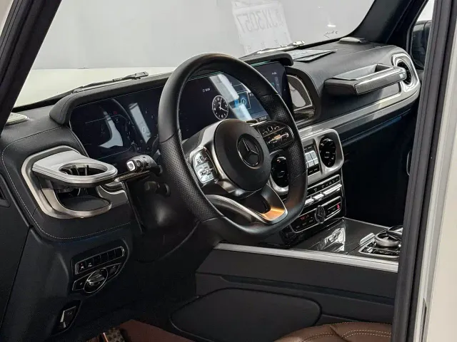 Mercedes-Benz G-Class — Фото автомобиля 4