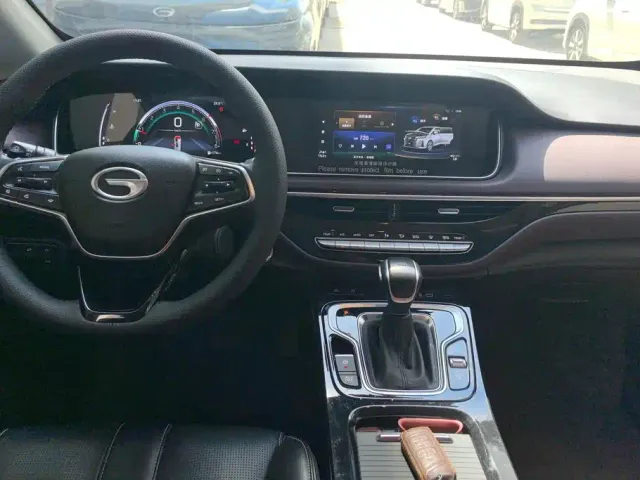 GAC Trumpchi M6 — Фото автомобиля 12