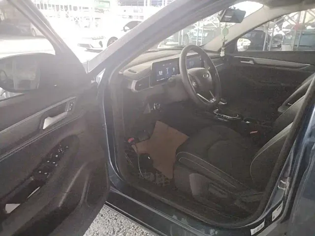 Ford Escort — Фото автомобиля 15