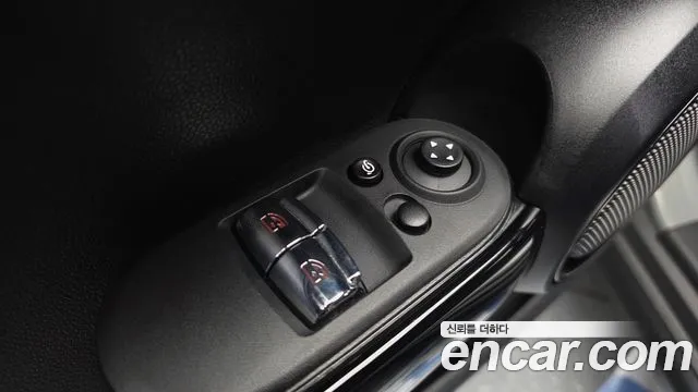 MINI Cooper Cooper Electric — Фото автомобиля 28