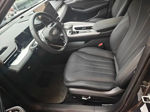 Geely Xingrui — Фото автомобиля 4