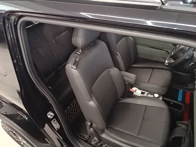 Baojun Yep — Фото автомобиля 24