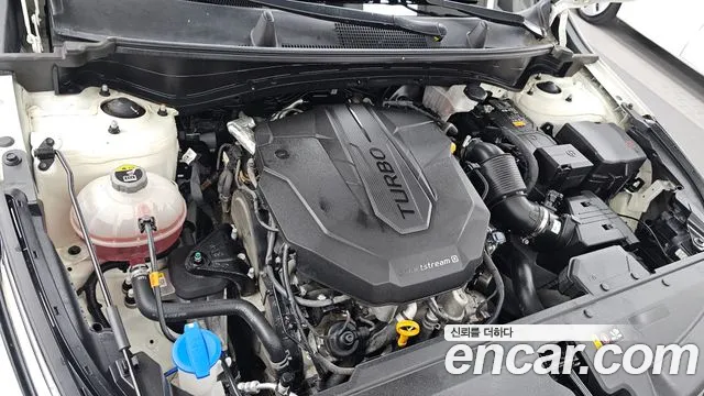Kia Sportage Sportage 5-е поколение Дизель 2.0 2WD — Фото автомобиля 6