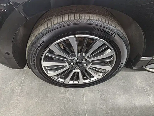 Ford Edge — Фото автомобиля 22
