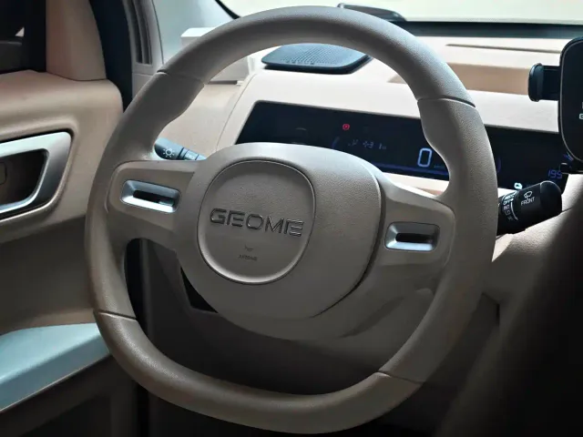 Geely Panda — Фото автомобиля 9