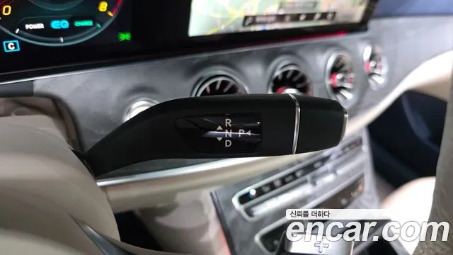 Mercedes-Benz E-Class W213 — Фото автомобиля 12