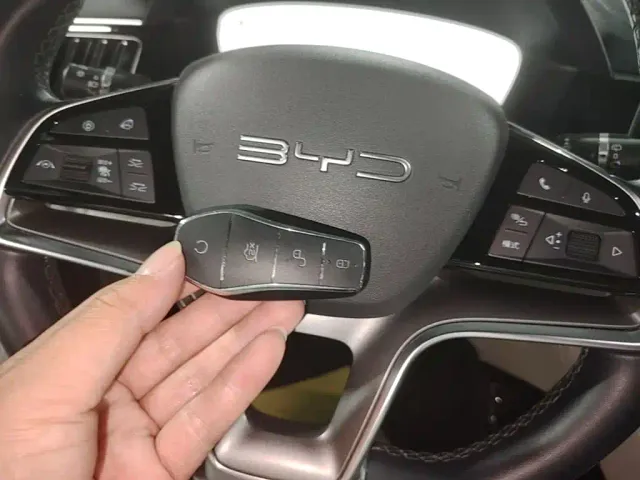 BYD Song PLUS — Фото автомобиля 8