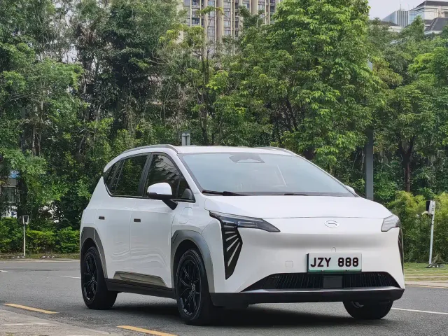 GAC Aion Y — Фото автомобиля 3