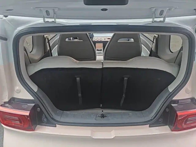Wuling Hongguang Mini EV — Фото автомобиля 18