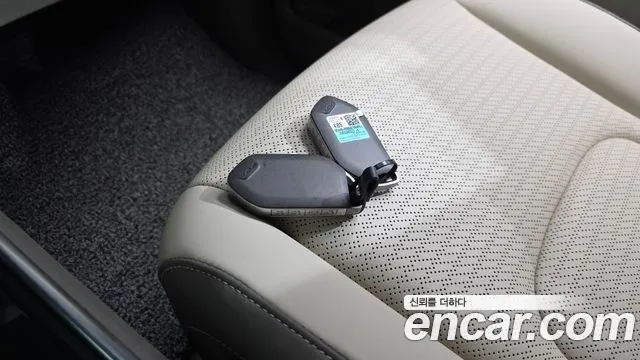 Kia Carnival — Фото автомобиля 28
