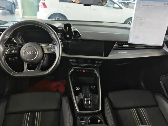 Audi A3 — Фото автомобиля 12