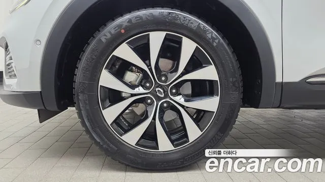 Renault-KoreaSamsung XM3 — Фото автомобиля 5