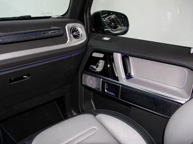 Mercedes-Benz G-Class — Фото автомобиля 19