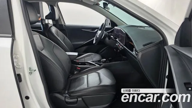 Kia Niro New — Фото автомобиля 16
