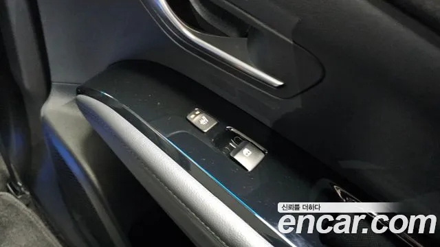 Hyundai Tucson Tucson (NX4) Бензин 1.6 турбо 2WD — Фото автомобиля 18