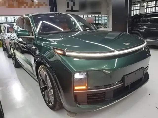 Li Auto L9 — Фото автомобиля 3