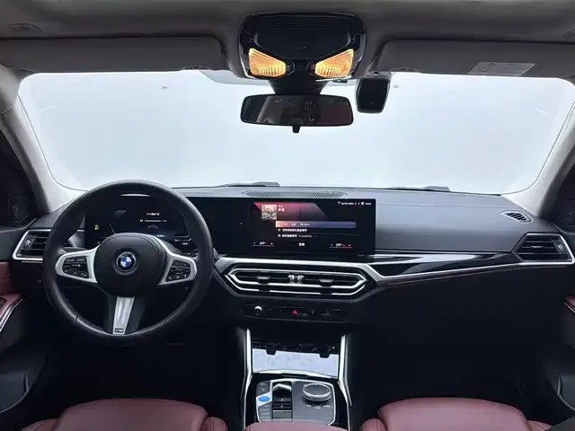 BMW i3 — Фото автомобиля 4