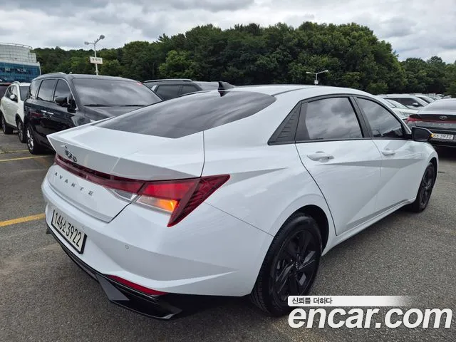 Hyundai AVANTE Avante (CN7) — Фото автомобиля 6