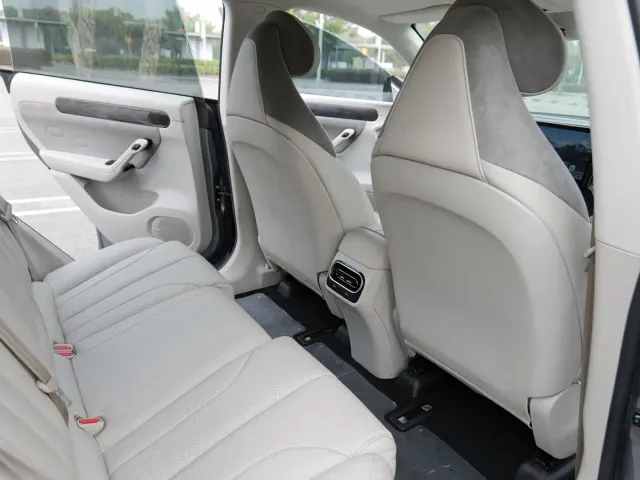 Leapmotor Leapmotor C11 2021 Facelift Luxury Edition — Фото автомобиля 11