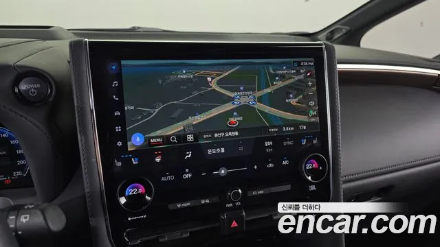 Toyota Alphard — Фото автомобиля 8