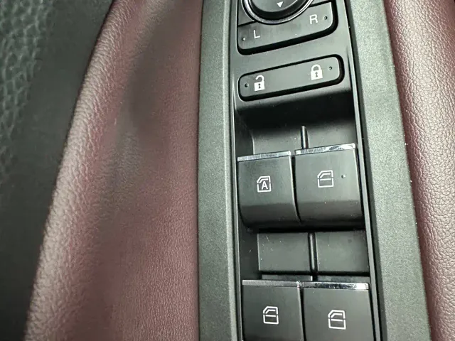 GAC Trumpchi M6 — Фото автомобиля 10