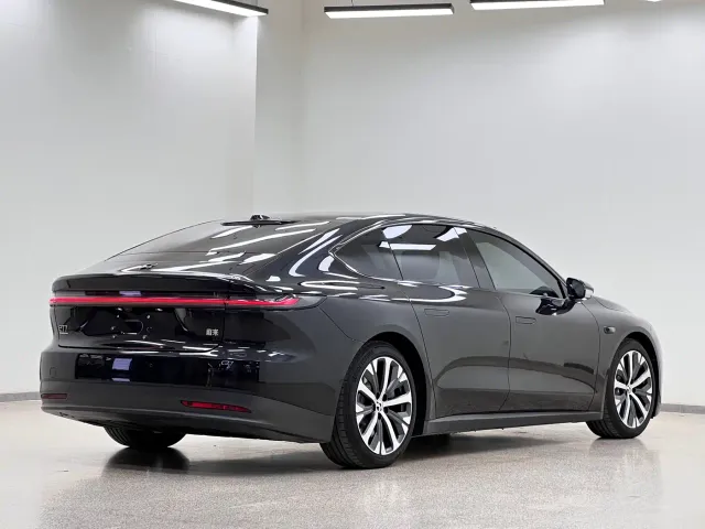 Nio ET7 — Фото автомобиля 7