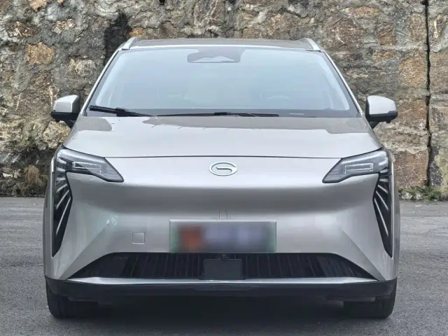 GAC Aion Y — Фото автомобиля 9
