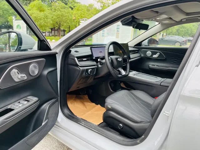 Chery Fulwin A8L — Фото автомобиля 4