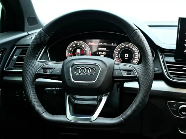 Audi Q5L — Фото автомобиля 19