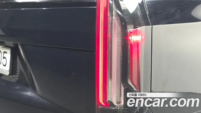 Cadillac Escalade Escalade 5 поколение — Фото автомобиля 23