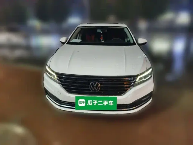 Volkswagen Lavida — Фото автомобиля 22