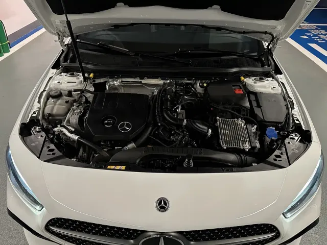 Mercedes-Benz A-Class — Фото автомобиля 10