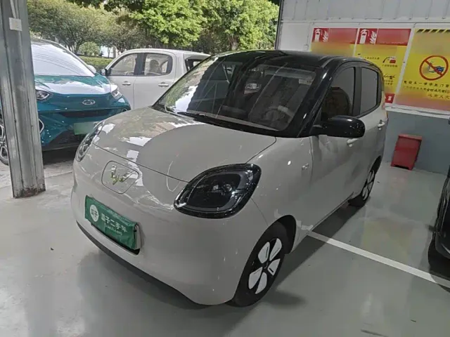 Фотография автомобиля — Wuling Hongguang Mini EV