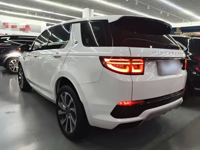 Land Rover Discovery Sport — Фото автомобиля 4