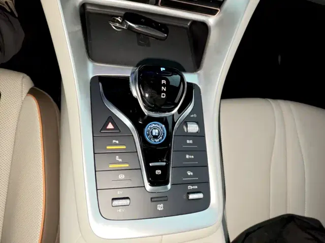 BYD Song Pro — Фото автомобиля 13