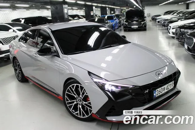 Фотография автомобиля — Hyundai Avante CN7