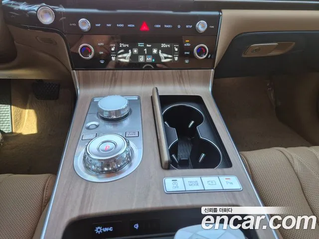 Genesis G80 RG3 — Фото автомобиля 14