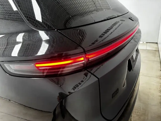 Li Auto L7 — Фото автомобиля 9