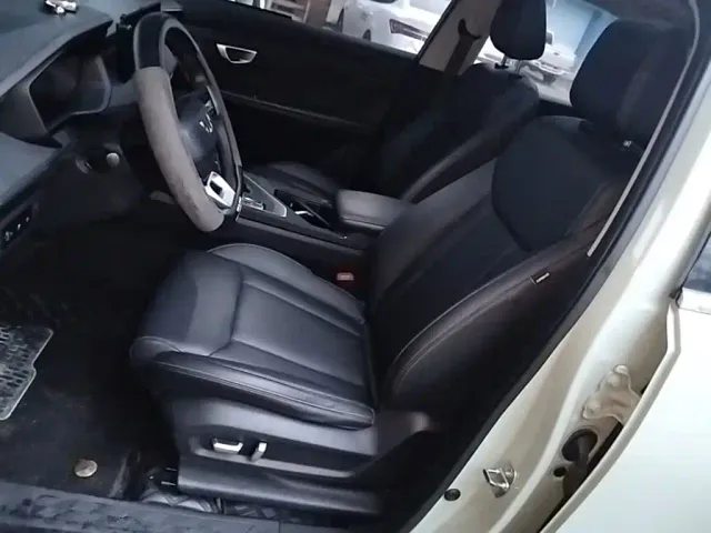 Wuling Asta — Фото автомобиля 14