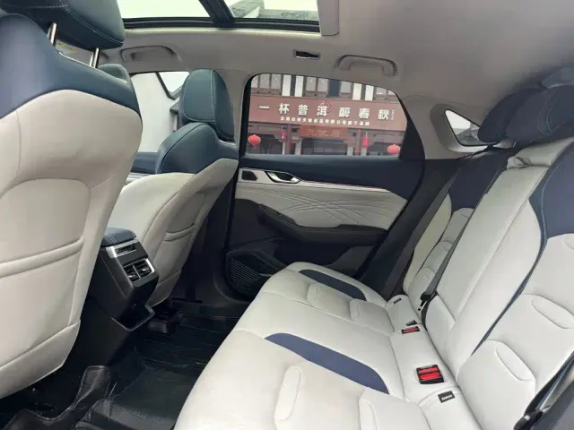 Geely Xingrui — Фото автомобиля 13