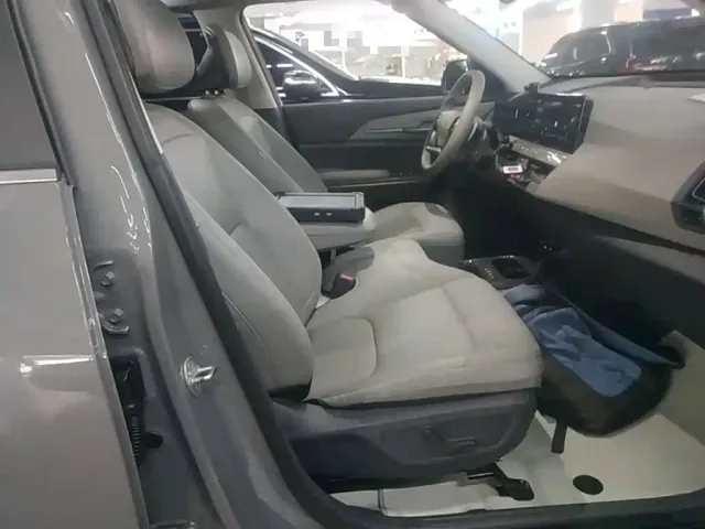 Kia EV5 — Фото автомобиля 24