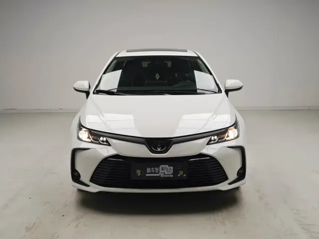 Toyota Corolla 2021 1.2T S-CVT Elite PLUS Edition — Фото автомобиля 2