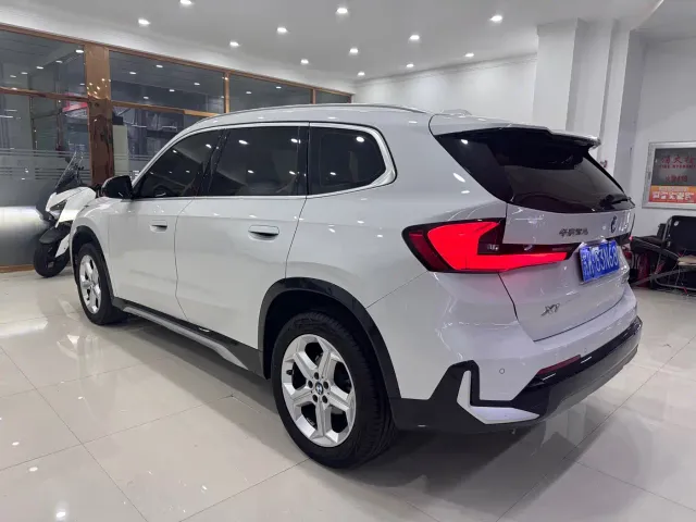 BMW X1 — Фото автомобиля 6