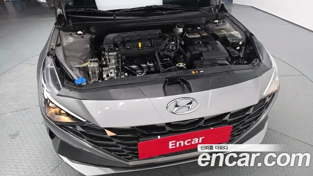 Hyundai Avante CN7 — Фото автомобиля 6