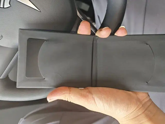 Tesla Model Y — Фото автомобиля 8