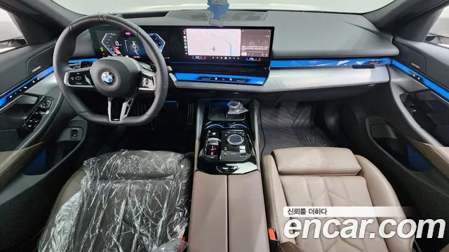 BMW 5-Series — Фото автомобиля 7