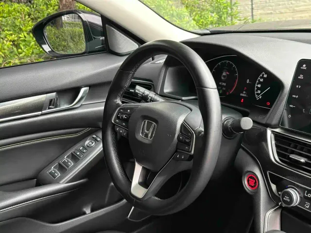 Honda Accord — Фото автомобиля 13