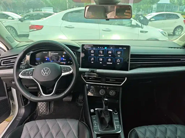 Volkswagen Sagitar — Фото автомобиля 9
